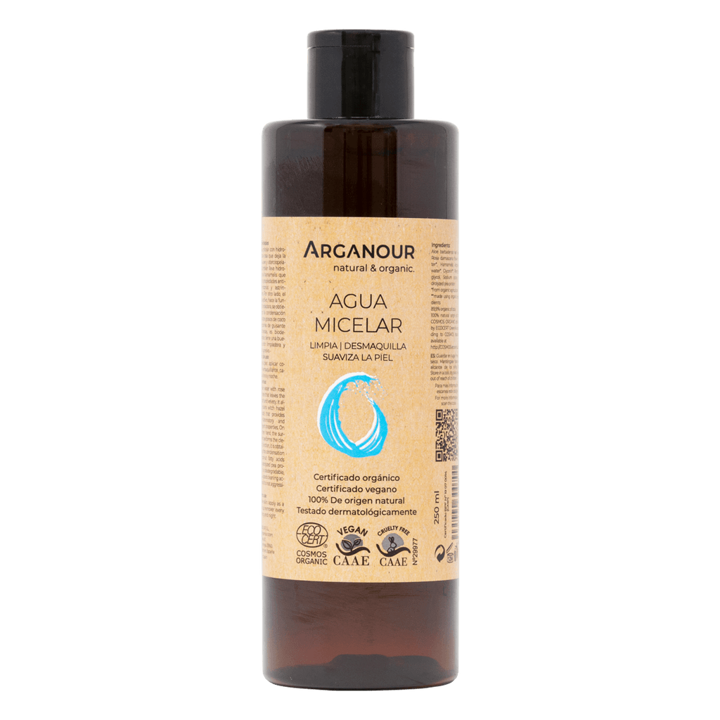 agua micelar natural